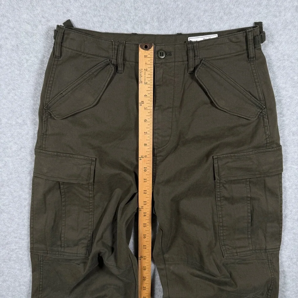 Gap Relaxed Milita Cargo Pants Black Moss Green 30x30 y2k Paratrooper Military